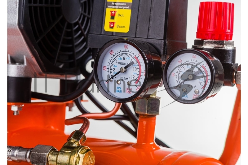 Компрессор поршневой Кратон AC-260-24-OFHS безмасляный 260л/мин 24л 1500Вт оранжевый