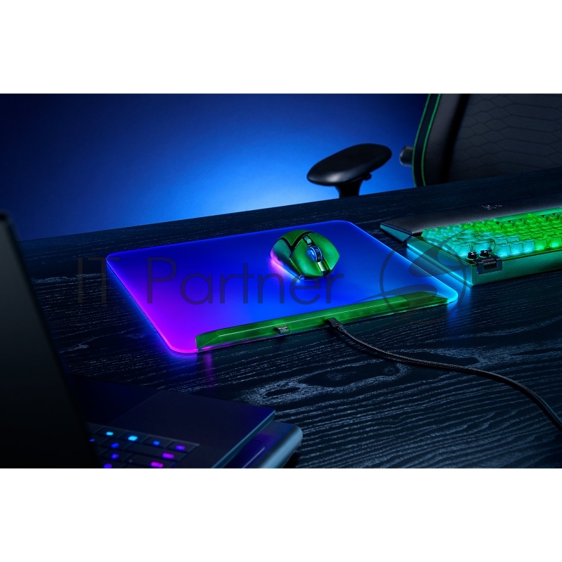 Игровой коврик для мыши Razer Firefly V2 Pro - Phantom Green Ed./ Razer Firefly V2 Pro - Phantom Green Ed. Mouse Mat