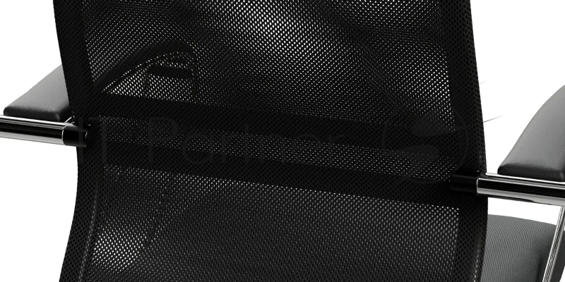 Кресло офисное SU-B-8/подл.131/осн.009, черный DA.16.1.2A2 zDA.16.1.2A2