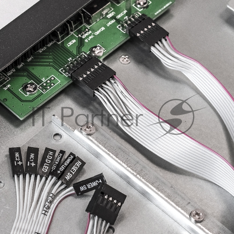 Серверная платформа ExeGate EX292416RUS Pro 2U550-HS08 RM 19, высота 2U, глубина 550, Redundant БП 2x1000W, 8xHotSwap, USB