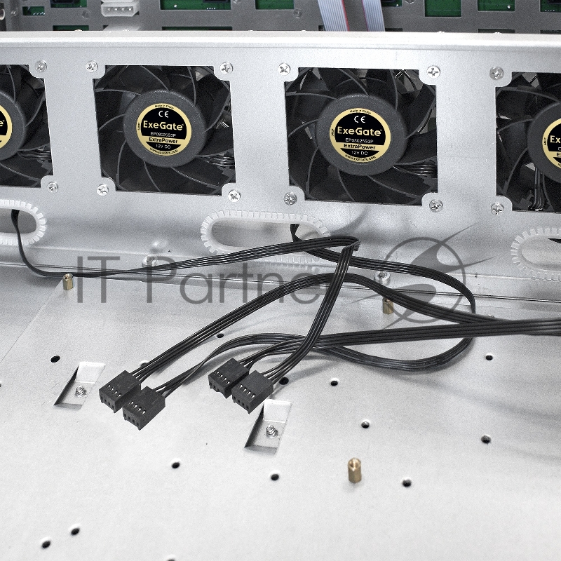 Серверная платформа ExeGate EX292422RUS Pro 3U660-HS16 (RM 19, высота 3U, глубина 660, Redundant БП 2x1200W, 16xHotSwap, USB)