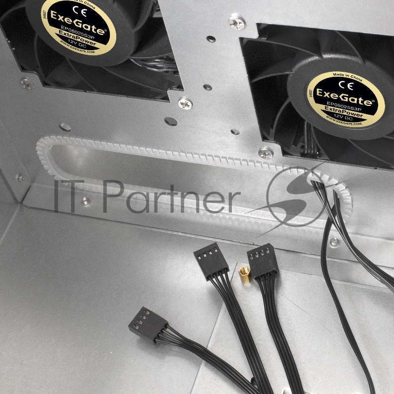 Серверная платформа ExeGate EX292426RUS Pro 4U660-HS24 (RM 19, высота 4U, глубина 660, Redundant БП 2x1000W, 24xHotSwap, USB)