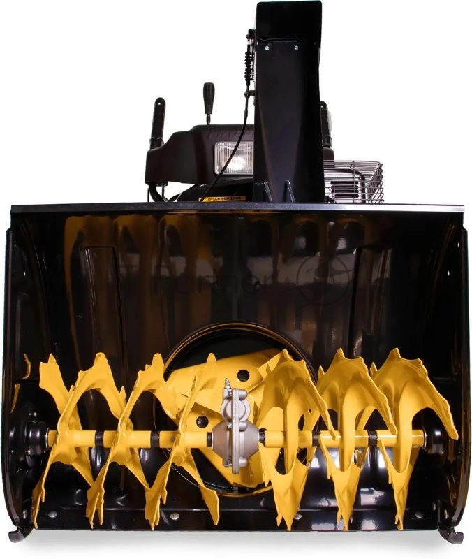 Снегоуборщик Champion STT 1170E бензо 11 лс 337 см3 шир. захв. 70 см выс. захв. 55 см ск.6+2 135кг на гус.