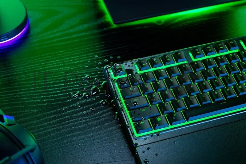 Клавиатура проводная игровая мембранная Razer Ornata V3 X,черный (RZ03-04470100-R3M1)