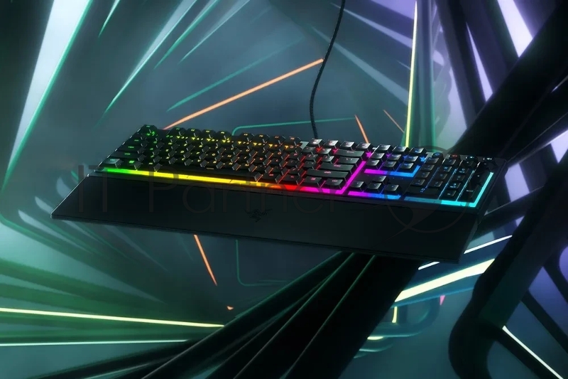 Клавиатура проводная игровая мембранная Razer Ornata V3,черный (RZ03-04460100-R3M1)