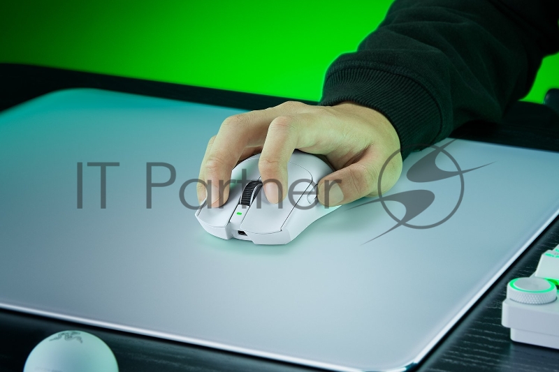 Игровая мышь Razer Viper V4 Pro - White Mouse/ Razer Viper V4 Pro - White Mouse