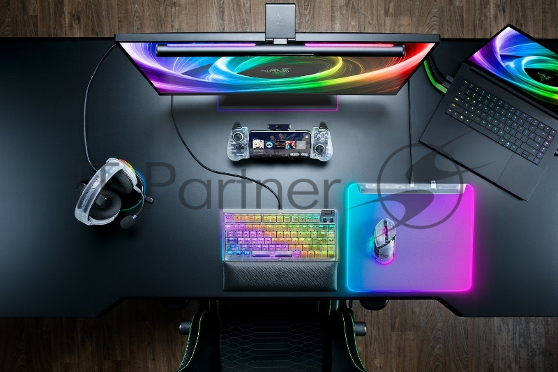 Игровой коврик для мыши Razer Firefly V2 Pro - Phantom White Ed. Mousepad/ Razer Firefly V2 Pro - Phantom White Ed. Mousepad