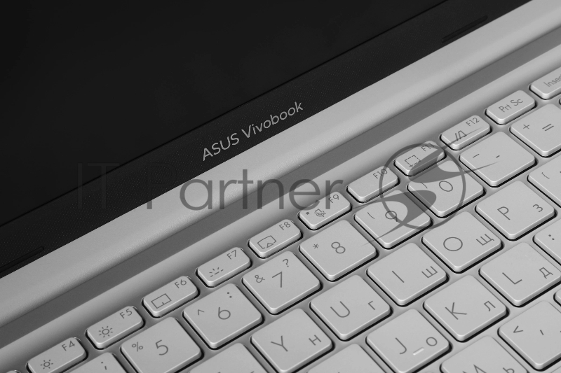 Ноутбук Asus Vivobook 15 X1504MA-BQ645/15.6/IPS/Intel Core 5 320/8Gb/256Gb SSD/Intel Graphics/без ОС/серебристый/1.7kg
