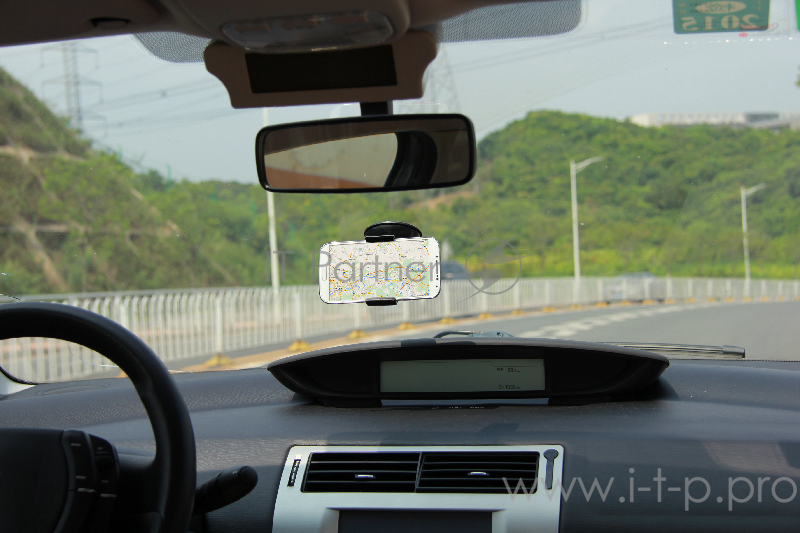 Автомобильный кронштейн для смартфона TA-CHW-01, на присоске, до 6