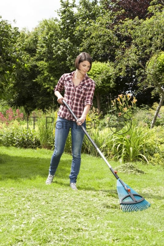 Грабли садовые Gardena 03099-30.000.00