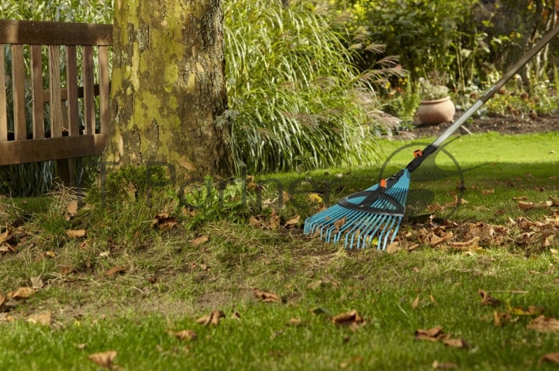 Грабли садовые Gardena 03099-30.000.00