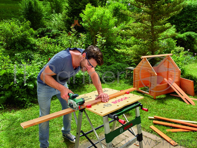 Пила циркулярная BOSCH UniversalCirc 12 (0.603.3C7.003) Li-Ion 2,5 А•ч. LED. Cистема управления эне