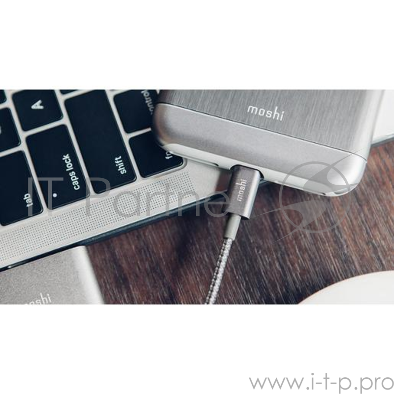 Кабель Moshi Integra Lightning на USB-A. Покрытие кабеля сделано из кевлара. Длина 1,2 м. Цвет серый.