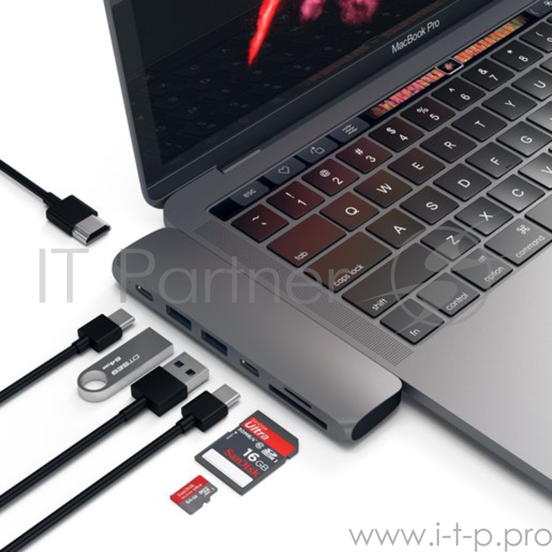 USB-хаб Satechi Aluminum Pro Hub для Macbook Pro (USB-C). Порты: HDMI, Thunderbolt 3, USB Type-C, SD, microSD, 2 x USB 3.0. Цвет серый космос.