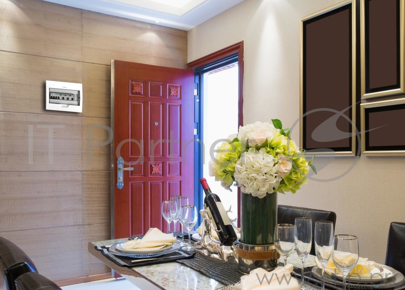 Бокс SCHNEIDER ELECTRIC 348266 EZ9E212S2SRU ОП EASY 9 навесн. с прозр. дверью 2ряда 24мод.