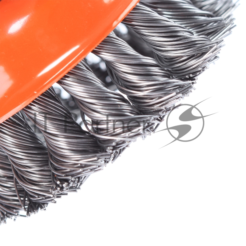 Щетка чашеобразная витая (100 мм М14) EDGE by PATRIOT 813010007