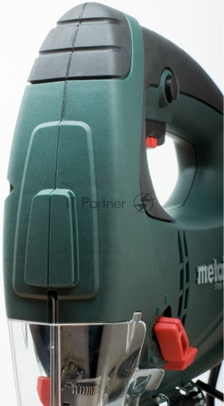 Лобзик Metabo STEB 70 Quick Лобзик 601040000 { 570Вт, маятник, коробка, 3300 ход/мин, коробка, вес 2 кг }