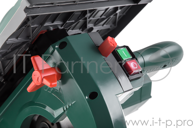 Пила Hammer Flex STL1200/210C Пила торцовочная (стусло) 320724 { 1200Вт 4500об/мин круг 210мм гл.пропила 55мм }