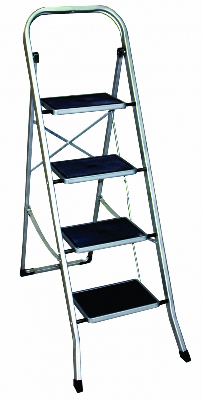 Стремянка Eurogold 2024 4 широкие ступени с резиновым покрытием