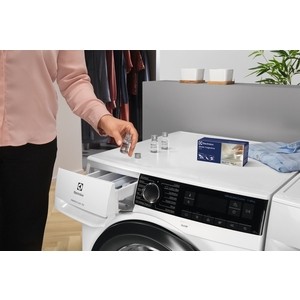 Стиральная машина Electrolux PerfectCare 900 EW9W161B
