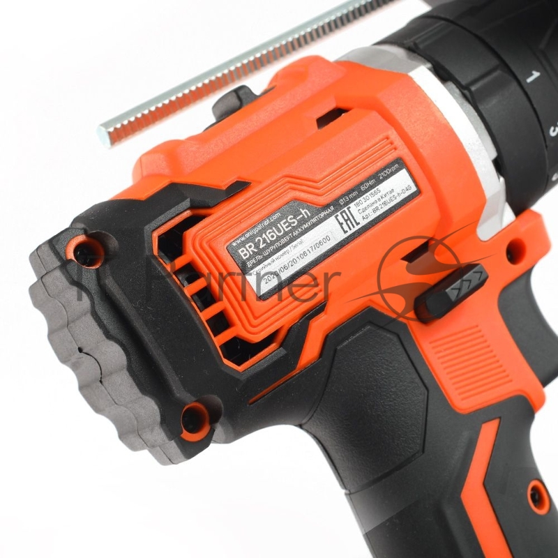 Дрель-шуруповерт аккумуляторная PATRIOT BR 216UES-h две батареи Li-ion, УДАР, бесщеточный двигатель, патрон 13мм, большой кейс, зарядка за 1 час, комплект бит и сверл, UES
