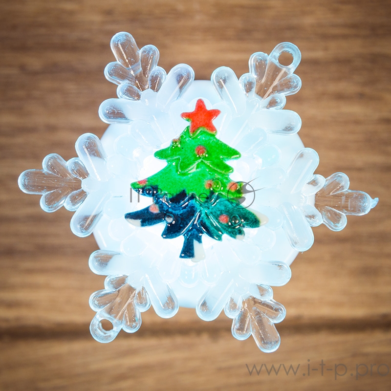 Елочка на снежинке RGB 5,5*5,5 см