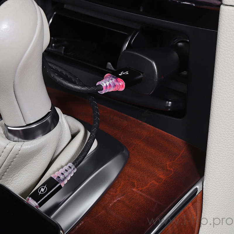 Автозарядка в прикуриватель USB (АЗУ) (5 V, 1000 mA) REXANT