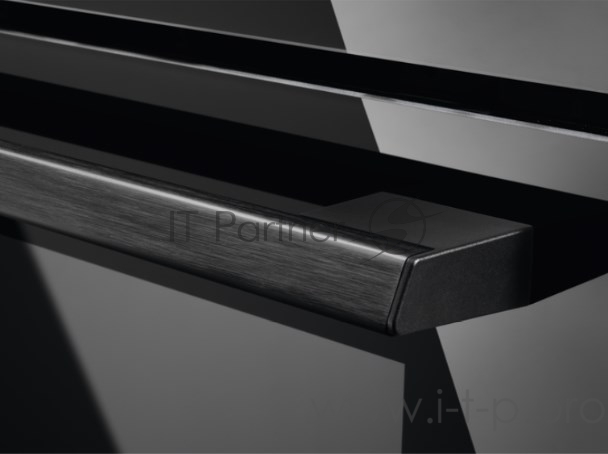 Духовой шкаф Electrolux OEE5C61Z