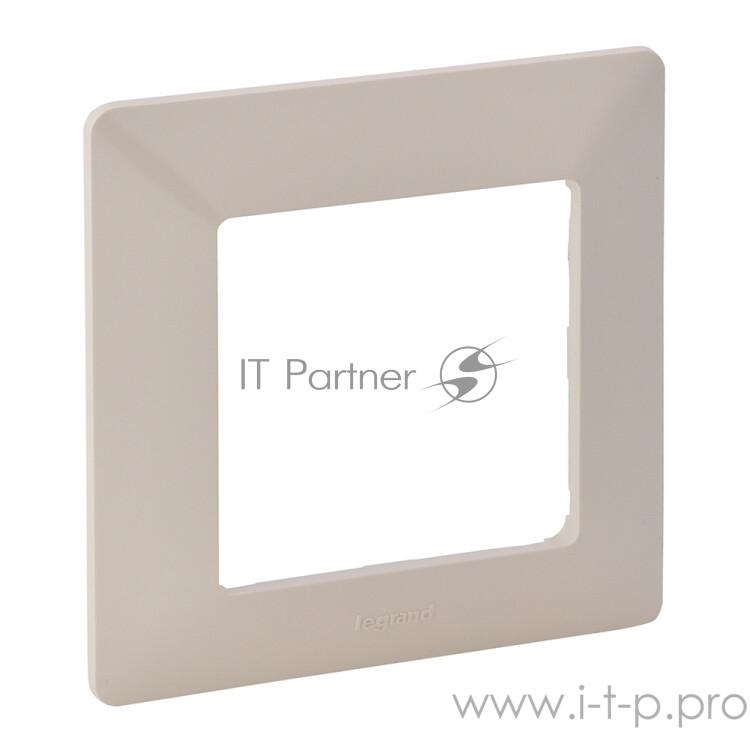 Розетки, выключатели и аксессуары Legrand 754047 Valena LIFE.Рамка