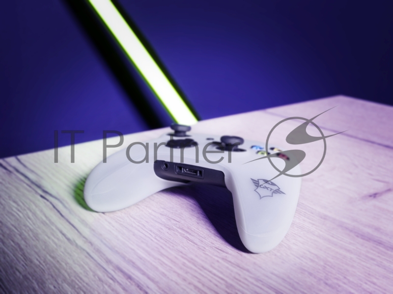 Геймпад Trust GXT749 CONTROLLER SKIN XBOX-TRANS