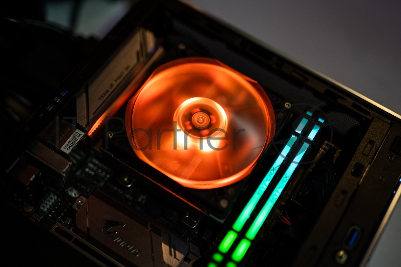 Кулер для процессора Cooler Master CPU Cooler MasterAir G200P, 800-2600 RPM, 200W, RGB LED fan, RGB LED Controller, 39.4 mm lowprofile, Full Socket Support