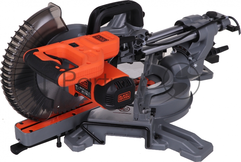 Торцовочная пила Black+Decker BDKITBES7002D 1600Вт 4800об/мин d=216мм