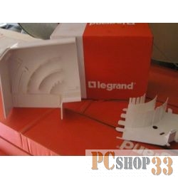 LEGRAND Кабель-каналы, аксессуары Legrand 030273 Угол плоский переменный - для мини-плинтусов DLPlus 32x20 - белый