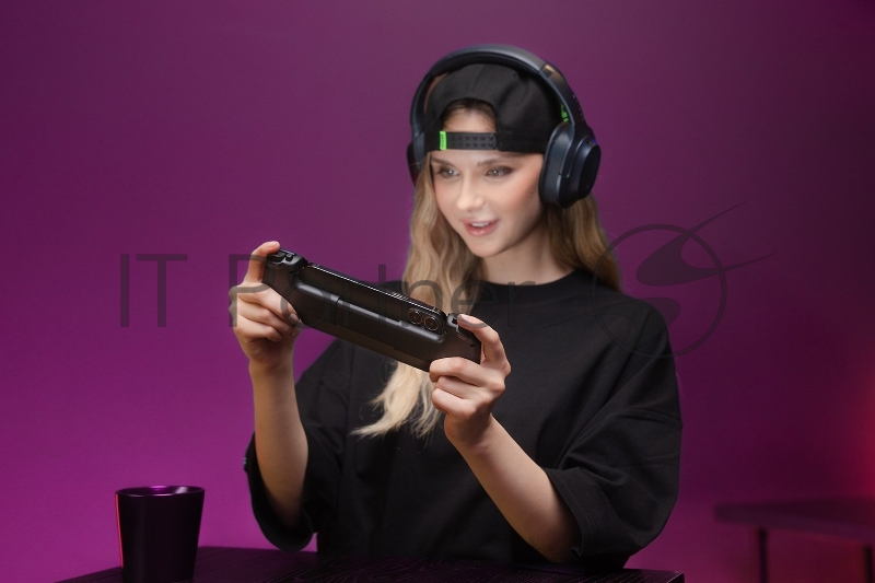 Игровой контроллер Razer Kishi V2 for iOS/ Razer Razer Kishi V2 for iOS