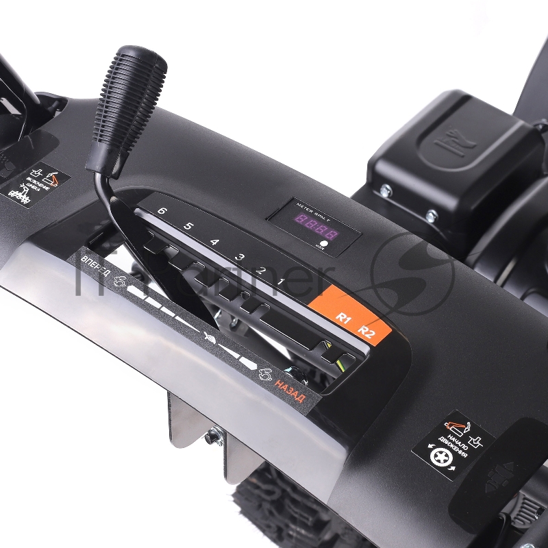 Снегоуборщик PATRIOT PRO 785 Е 7,8 л.с.,стартер Ручной/220в, подогрев ручек, ковш 71см. колеса Winter Extreme 14x5,50-7