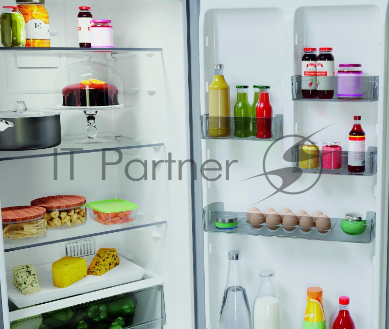 Холодильник HOTPOINT-ARISTON HT5200S (R) серебристый