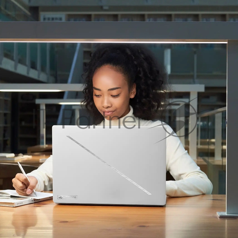 Ноутбук Asus ROG Zephyrus G16 GU605MI-QR272 Core Ultra 7 155H 32Gb SSD1Tb NVIDIA GeForce RTX4070 8Gb 16 OLED 2.5K (2560x1600) noOS white WiFi BT Cam Bag (90NR0IS2-M00DZ0)