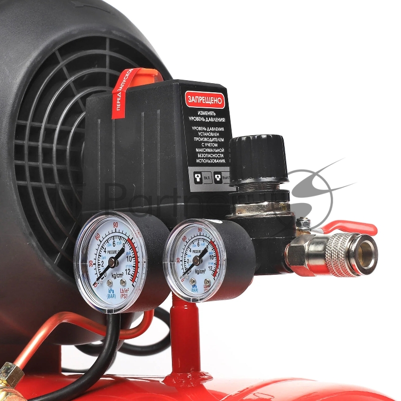 Компрессор Победа поршневой масляный КМ 50-400, 400 л/мин, 8 бар, 2200 Вт, 50 л, быстросъемный 1/4